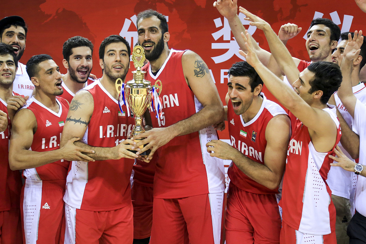 NBA季后赛赛程吃紧；休斯敦火箭冲刺阶段远射贴柱；信心回归；更衣室氛围转暖的简单介绍-欧博